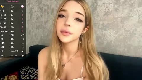 Snapshot of tashinadoncaster chatting on April 2026 08:14:01 AM Viola online show from April 2026 08:14:01 AM