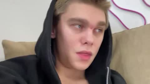 tasteithorny online show from March 2025 05:43:02 AM