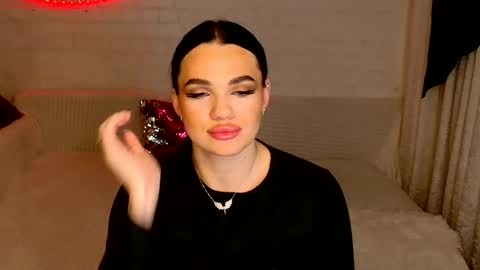 tasty_babyy online show from December 2024 08:00:01 PM