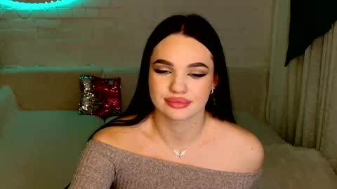 tasty_babyy online show from January 2025 12:15:01 AM