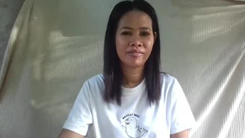 tasty_olive online show from February 2025 11:00:02 PM