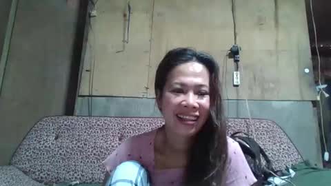 tasty_olive online show from September 2025 04:35:02 AM