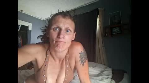 tastypeach6989 online show from June 2026 08:41:01 PM