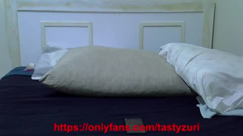 Zuri online show from December 2024 09:35:01 PM