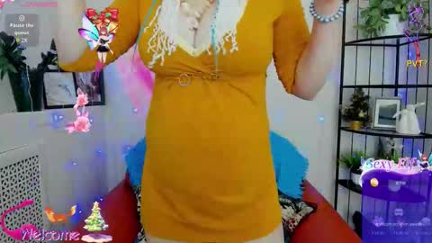 Snapshot of tata_foxy chatting on December 2025 01:33:02 AM Tata online show from December 2025 01:33:02 AM