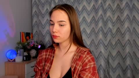 Tate online show from January 2025 06:27:01 PM