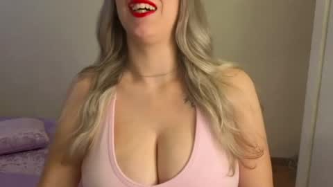 tateisblonde online show from July 2026 01:36:02 PM