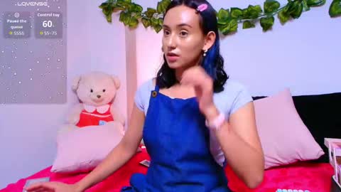 Snapshot of tati_cardenas chatting on September 2025 04:23:01 AM AME online show from September 2025 04:23:01 AM