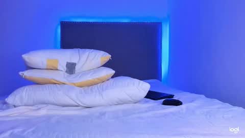 Snapshot of tatiana_2000 chatting on February 2025 01:08:01 AM Tatiana online show from February 2025 01:08:01 AM