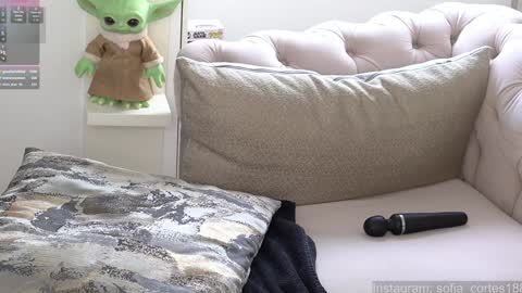 Snapshot of tatiana__cortes18 chatting on December 2024 05:25:01 PM Sofia But You can call me Sofi online show from December 2024 05:25:01 PM