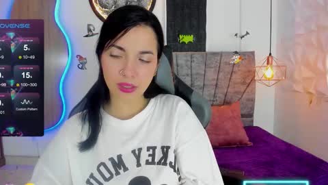 Tatiana SC online show from October 2025 01:32:02 PM