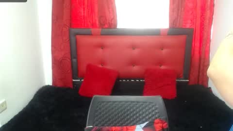 Snapshot of tatianamaturee chatting on January 2025 02:43:01 PM tatiana online show from January 2025 02:43:01 PM