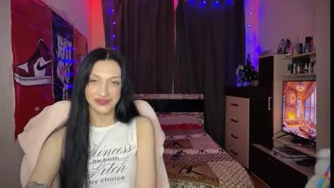 Snapshot of tatika_williams chatting on December 2025 01:39:02 PM tatika_williams online show from December 2025 01:39:02 PM