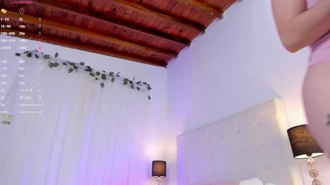 Snapshot of tatikiss_ chatting on September 2025 11:21:02 AM Tatiana independent girl online show from September 2025 11:21:02 AM