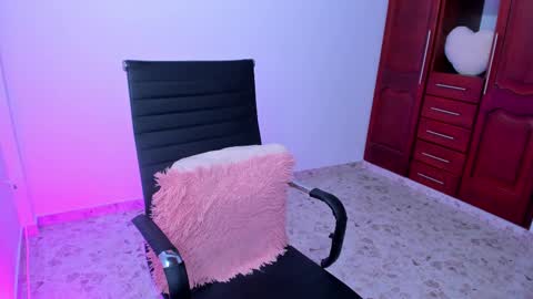 Tatiana Lopez online show from February 2025 08:33:01 PM