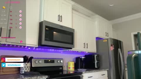 Tatted Queen online show from September 2025 07:47:01 PM