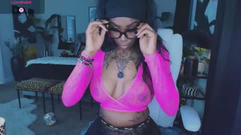 Tatted Queen online show from July 2026 07:23:02 PM