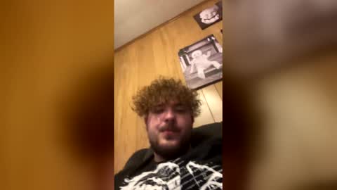 TattedDamienn online show from February 2026 10:33:01 PM