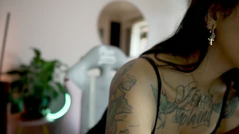 Snapshot of tattoo_ninja_kitty chatting on October 2025 02:58:02 PM Nathalie Hardy online show from October 2025 02:58:02 PM