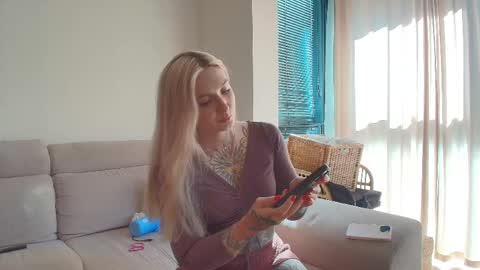 tattoobbgirl online show from May 2026 03:42:02 PM