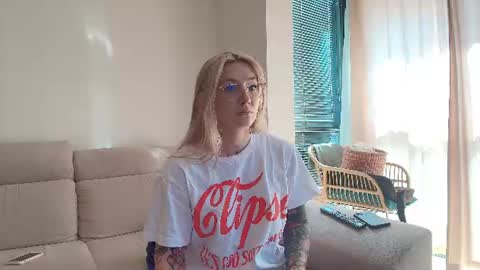 tattoobbgirl online show from June 2026 03:03:03 PM