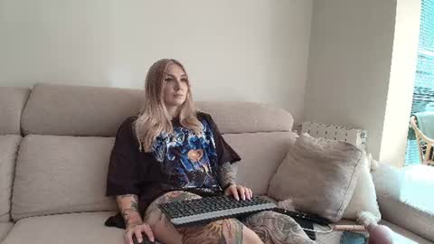 tattoobbgirl online show from July 2026 03:37:02 PM