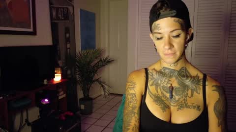 Snapshot of tattooed_natalia chatting on May 2026 08:42:02 AM Natalia 3 online show from May 2026 08:42:02 AM