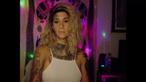 Snapshot of tattooed_natalia chatting on July 2026 09:55:02 AM Natalia 3 online show from July 2026 09:55:02 AM