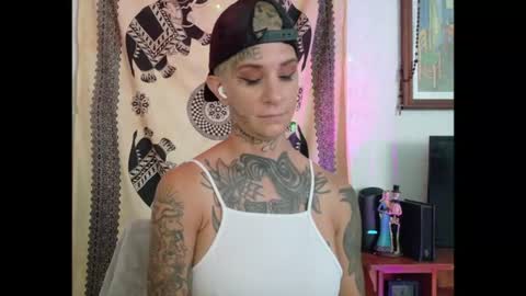 Snapshot of tattooed_natalia chatting on July 2026 04:39:33 PM Natalia 3 online show from July 2026 04:39:33 PM
