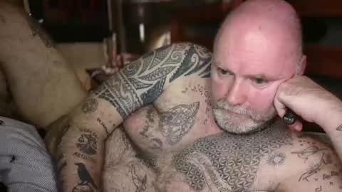 Tattooeddilf 01 online show from February 2026 12:42:02 AM