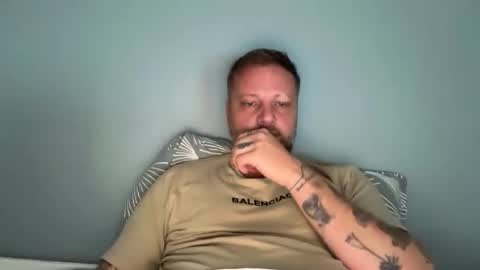 tattoomanforgirls online show from June 2026 05:07:01 PM