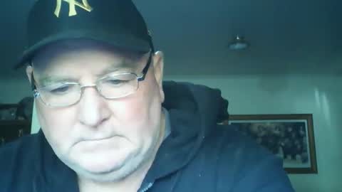 Snapshot of tattzsexy chatting on November 2025 10:09:02 PM tattzsexy online show from November 2025 10:09:02 PM