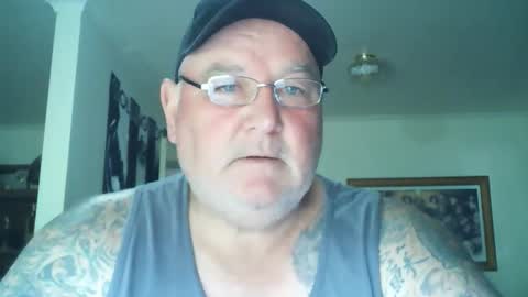 Snapshot of tattzsexy chatting on November 2025 11:59:01 PM tattzsexy online show from November 2025 11:59:01 PM