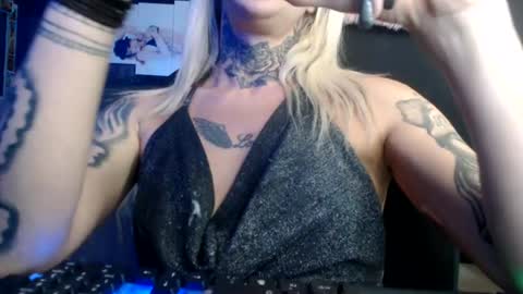 tatuada_safada online show from July 2026 11:51:01 PM