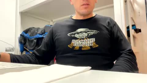 Tatuador40 online show from January 2025 11:56:01 PM