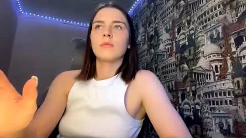 Lana online show from June 2026 08:37:02 AM