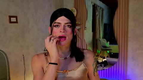 taurito___ online show from December 2025 06:23:01 AM