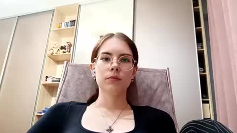 Veronica online show from July 2026 10:30:02 AM