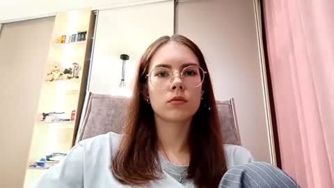 Veronica online show from July 2026 10:07:02 AM