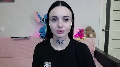 Snapshot of tayaavis chatting on March 2025 08:44:02 PM Taya online show from March 2025 08:44:02 PM