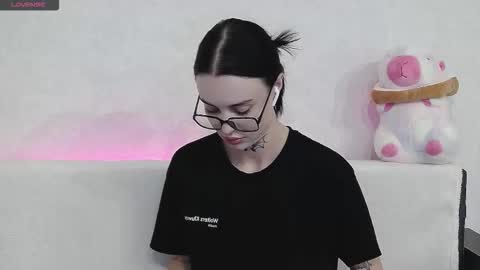 Snapshot of tayaavis chatting on September 2025 06:29:02 PM Taya online show from September 2025 06:29:02 PM