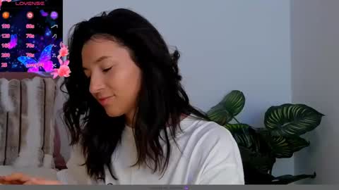 Snapshot of tayakayan chatting on December 2024 03:04:02 AM TayaKayan online show from December 2024 03:04:02 AM