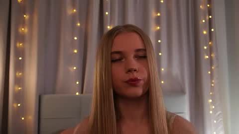 Taya online show from May 2026 04:46:02 PM