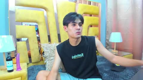 Snapshot of taylercruz chatting on July 2026 07:52:01 PM TaylerCruz online show from July 2026 07:52:01 PM