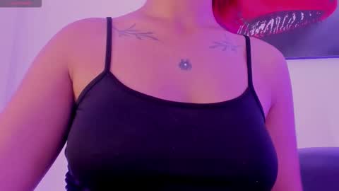 Snapshot of taylor__watson chatting on February 2026 07:20:01 PM taylor__watson online show from February 2026 07:20:01 PM