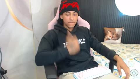 Taylor online show from April 2026 01:52:02 AM