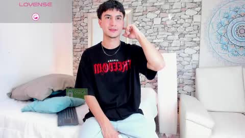 taylor_brooks_ online show from May 2026 07:55:02 PM