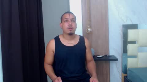 taylor_collins_2 online show from September 2025 09:14:02 PM