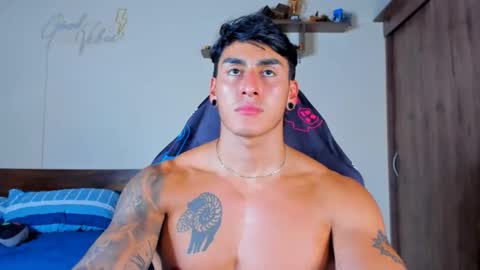 taylor_mclane1 online show from April 2026 07:18:02 PM