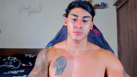 taylor_mclane1 online show from April 2026 09:01:02 PM